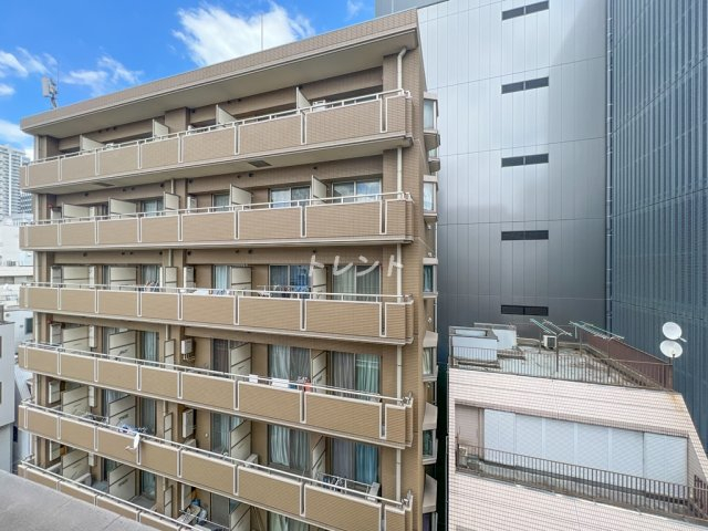ディム秋葉原-701