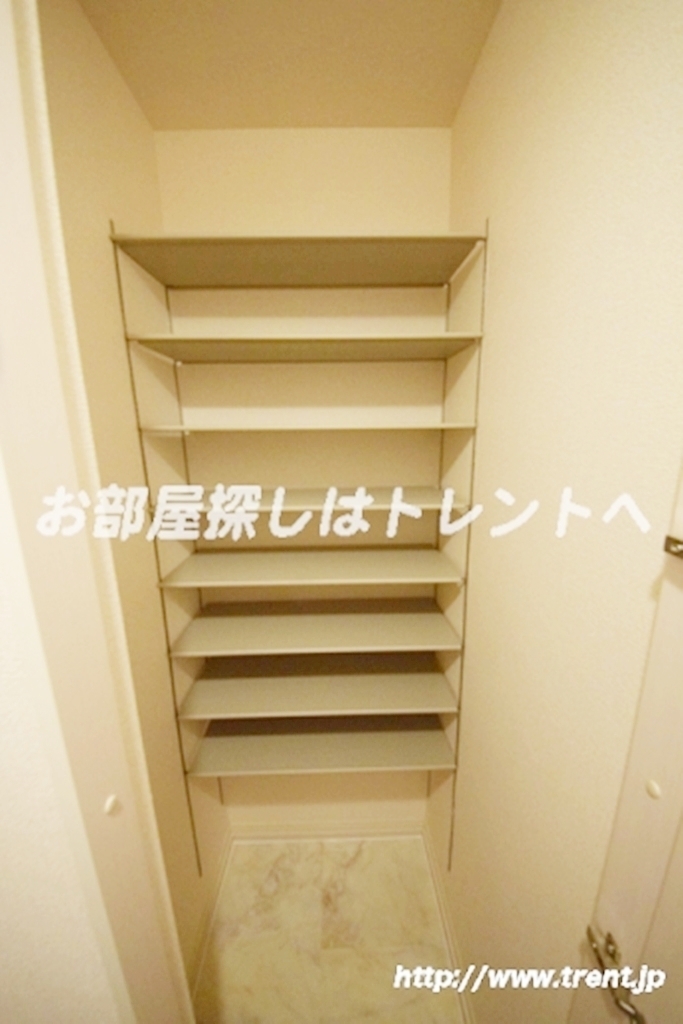 A-room-301
