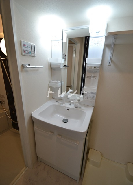 プレールドゥーク東新宿Ⅲ-706