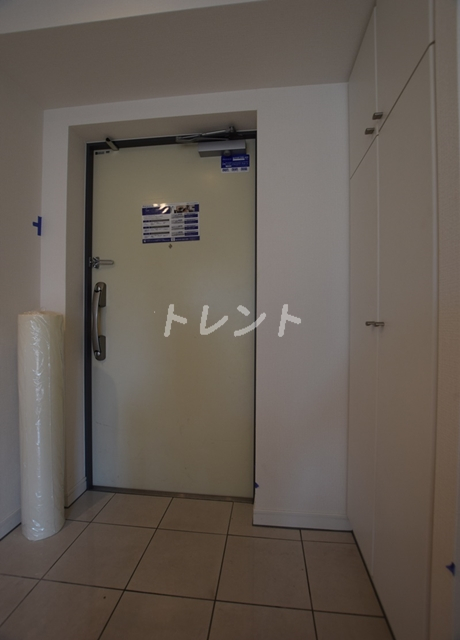 レジディア秋葉原-303