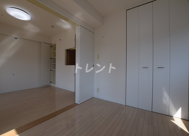 レジディア秋葉原-303