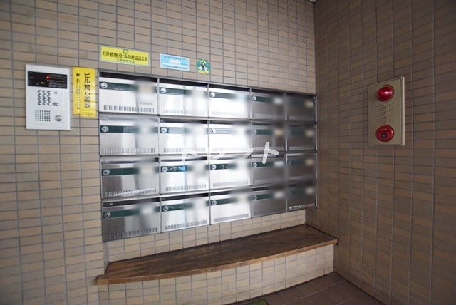鈴重東神田コート-402
