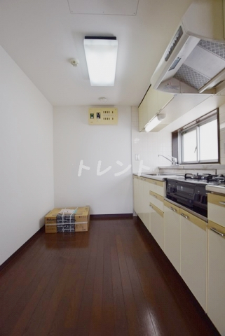鈴重東神田コート-402