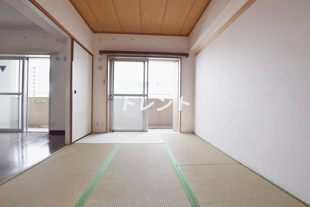 鈴重東神田コート-402