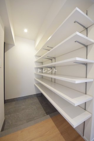 ラレイナ市谷加賀町【LAREINAICHIGAYAKAGACHO】-203