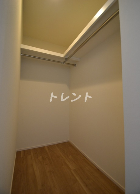 ラミアカーサ東中野-401