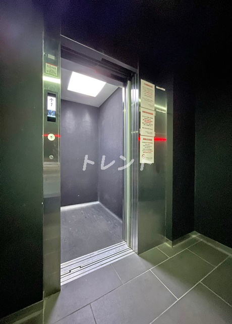 アクサス西新宿アジールコート-201