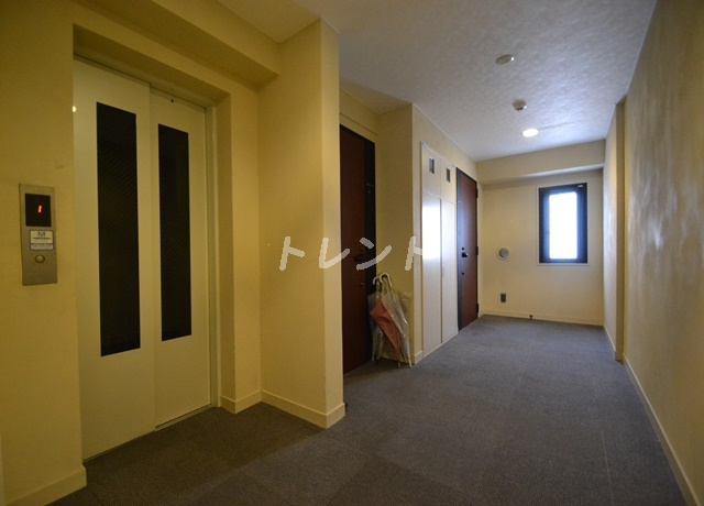 カスタリア新宿夏目坂-403