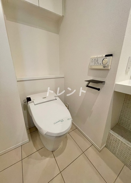 カスタリア新宿夏目坂-403