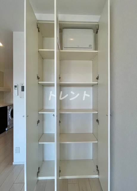 カスタリア新宿夏目坂-403