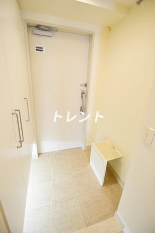 コンフォリア市谷薬王寺-203