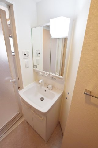 TKD本郷【ティーケーディー本郷】-501