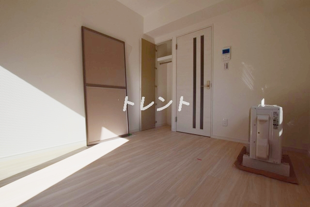 ラフィーネ音羽西棟-201