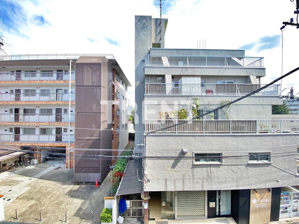 アクシス若松町-302