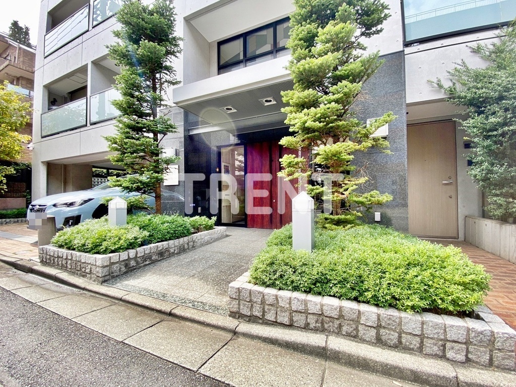 アクシス若松町-302