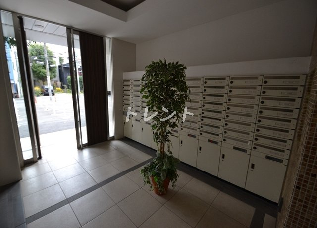 コンフォリア市谷柳町-504