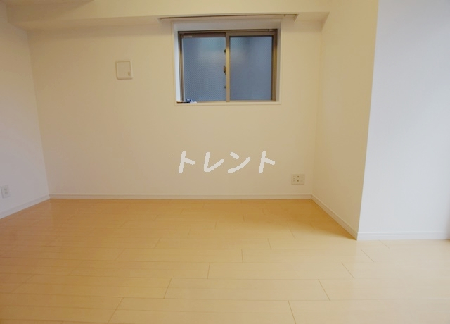 コンフォリア市谷柳町-504