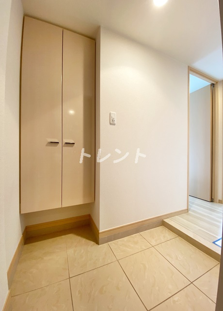 エスティメゾン北新宿-605