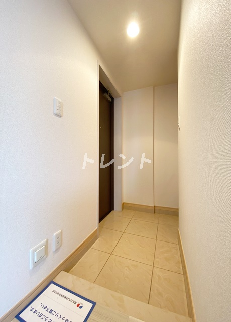 エスティメゾン北新宿-605