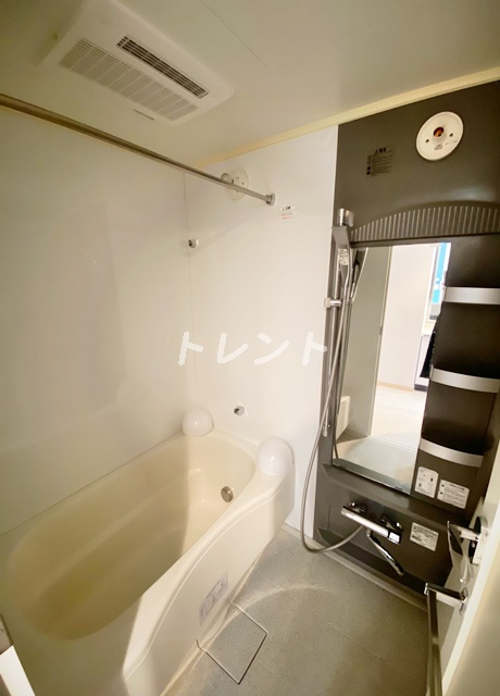 エスティメゾン北新宿-605