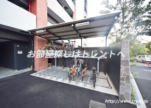 エステムプラザ市谷外濠公園-203