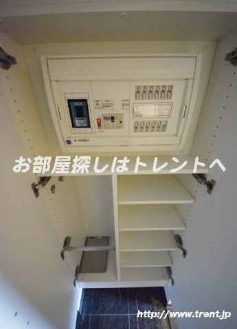 エステムプラザ市谷外濠公園-203