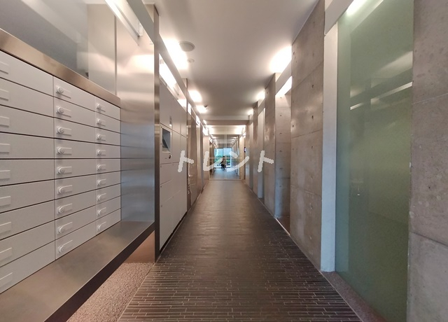 ズーム都庁前【ZOOM都庁前】-1004