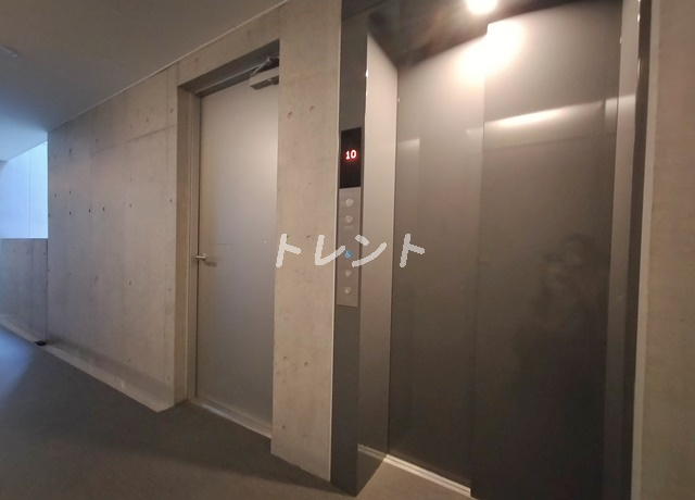 ズーム都庁前【ZOOM都庁前】-1004