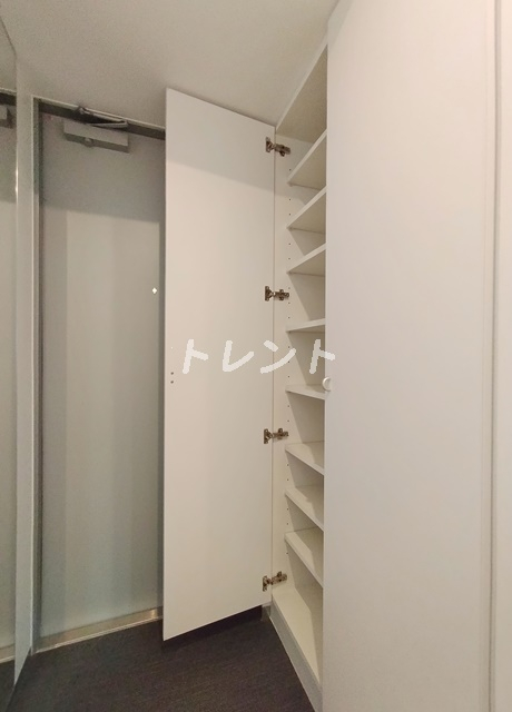 ズーム都庁前【ZOOM都庁前】-1004