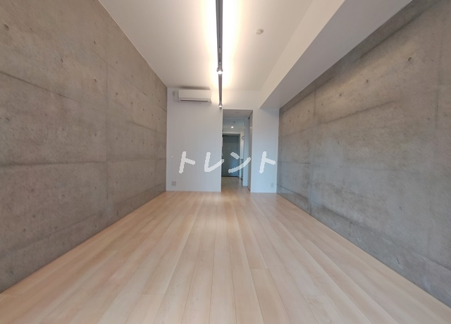 ズーム都庁前【ZOOM都庁前】-1004