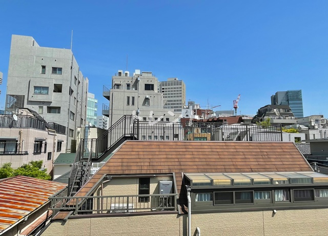 グローリオシェルト神宮前-302