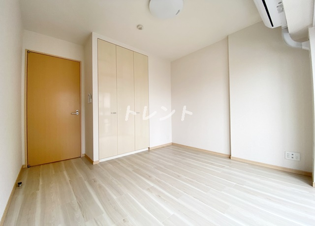 エスティメゾン北新宿-801