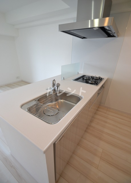 コンフォリア新宿-1103