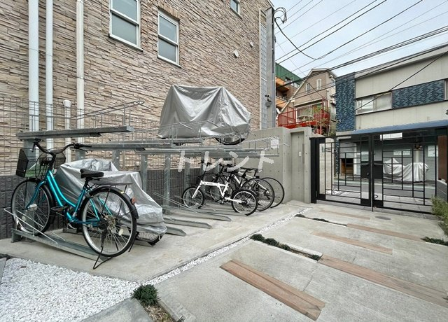 ウェルスクエアイズム四谷大京町-103