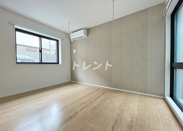ウェルスクエアイズム四谷大京町-103