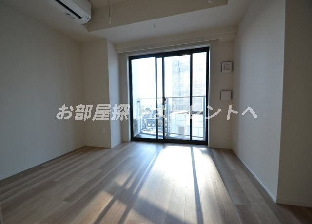 ピアース初台センティア-1002