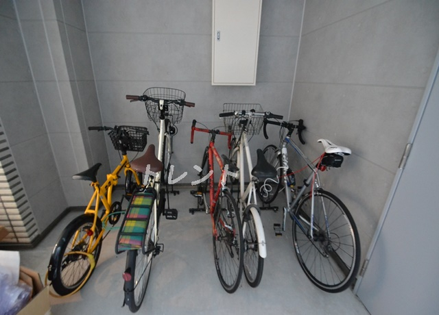 リベルタ東新宿-403