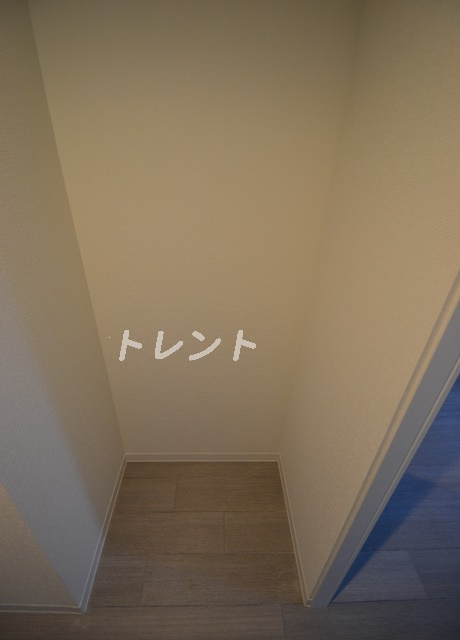 リベルタ東新宿-403