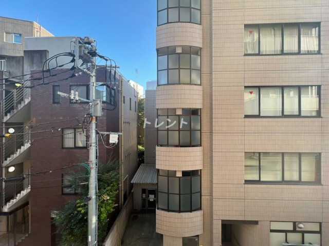 ネオマイム文京音羽-208
