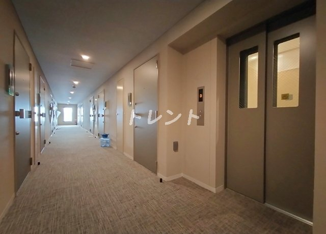プレミアムキューブG北新宿DEUX-301