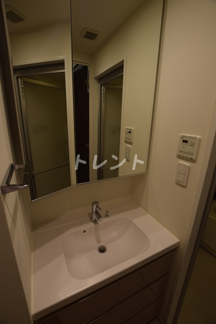 パークアクシス小伝馬町-1402