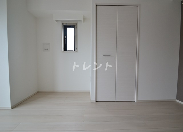 ガリシア中野弥生町-303