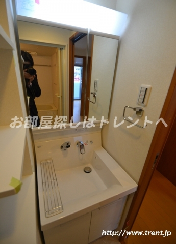 グリーニエ西新宿参番館-402