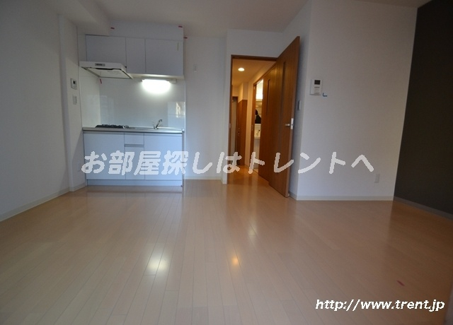 グリーニエ西新宿参番館-402