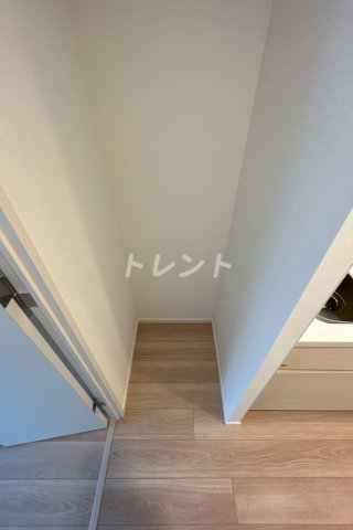 オアーゼ新宿市谷薬王寺アネックス-101