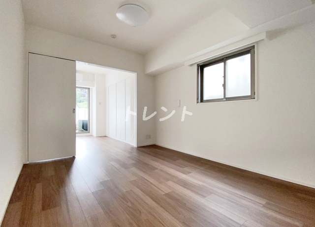 ハビテ外苑-102