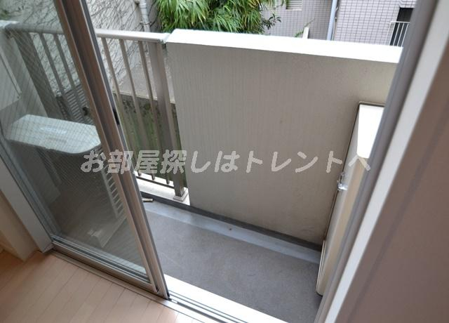 ラクラス新中野-202