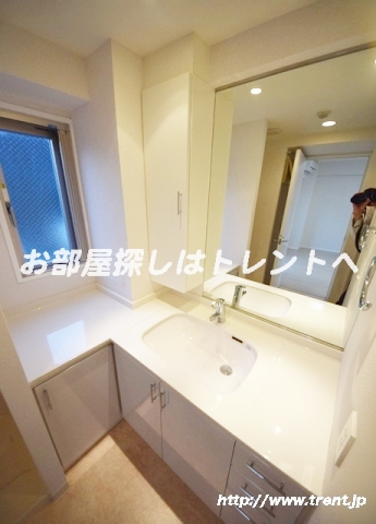 コンフォリア小石川-204 