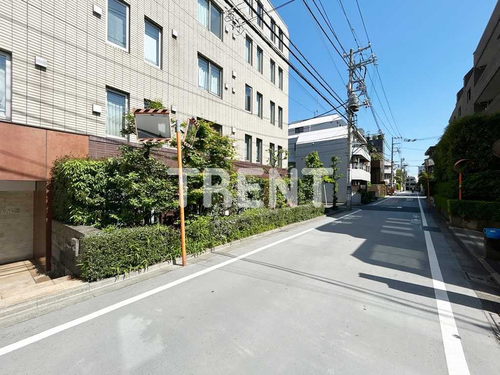 市谷逢坂テラス-2F