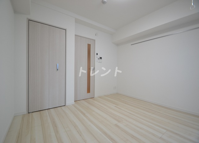 ドゥーエ四谷三丁目-302